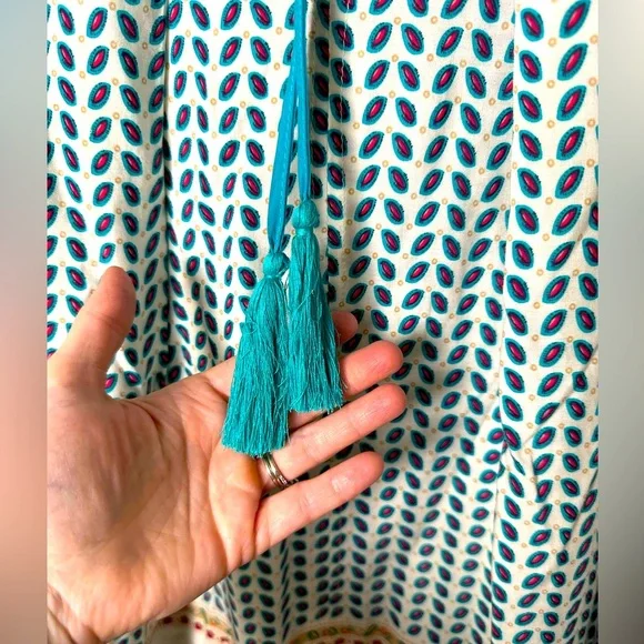 Umgee White Tunic with Teal Accents and Multicolor Floral Border - Picture 4 of 11